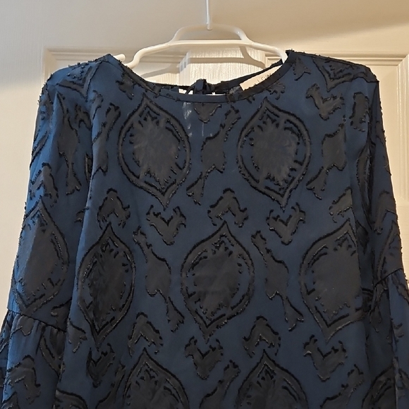 LOFT Blue and Black Patterned Blouse - Picture 1 of 1